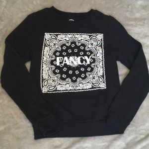 Sweatshirt